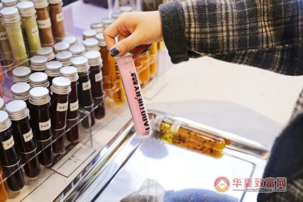 奶茶实验室加盟